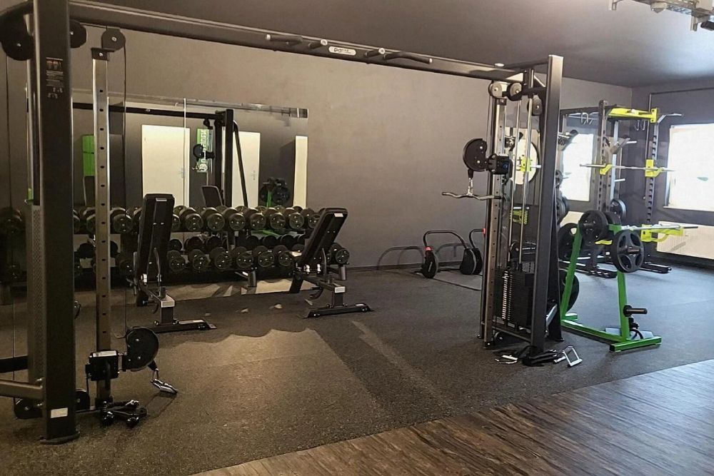 xr:d:DAFJxqUx_wk:13,j:33420880186,t:22082208